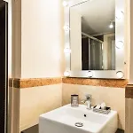 Nsm 71viadelcorso Luxury Con Terrazzo *