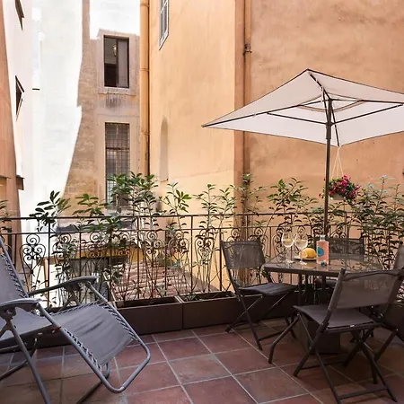 Nsm 71viadelcorso Luxury Con Terrazzo *