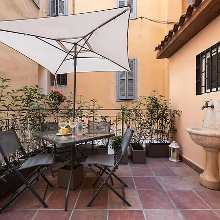 Nsm 71viadelcorso Luxury Con Terrazzo 公寓