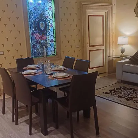 Nsm 71viadelcorso Luxury Con Terrazzo